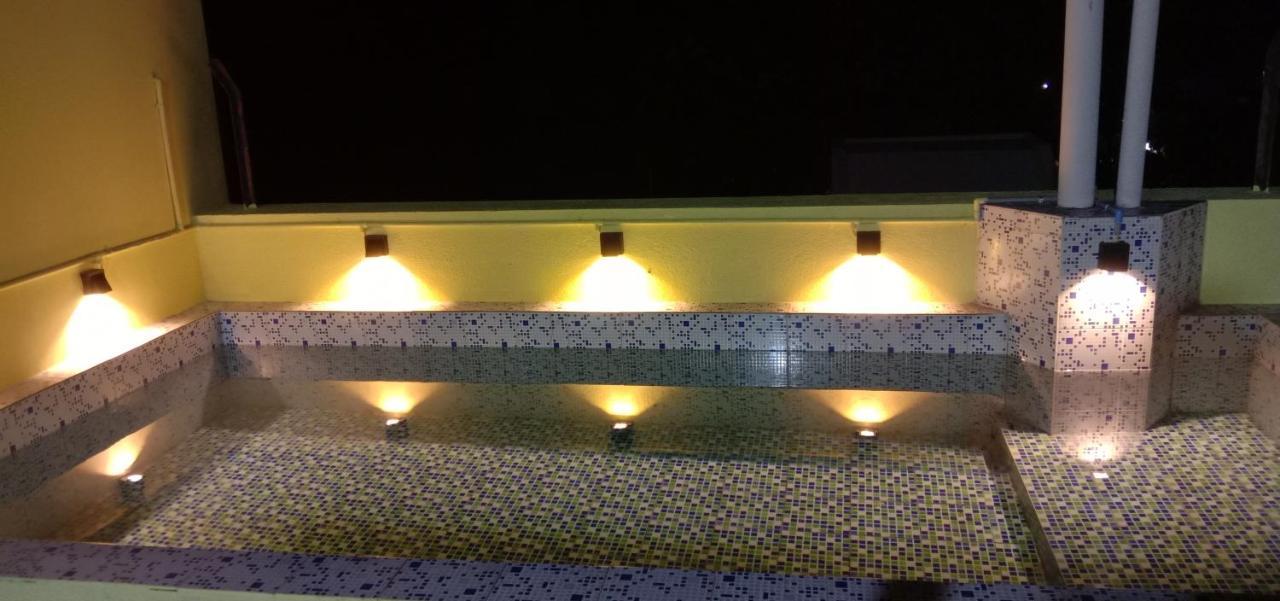 Hotel Eagle Nest Residency Kottakuppam Esterno foto