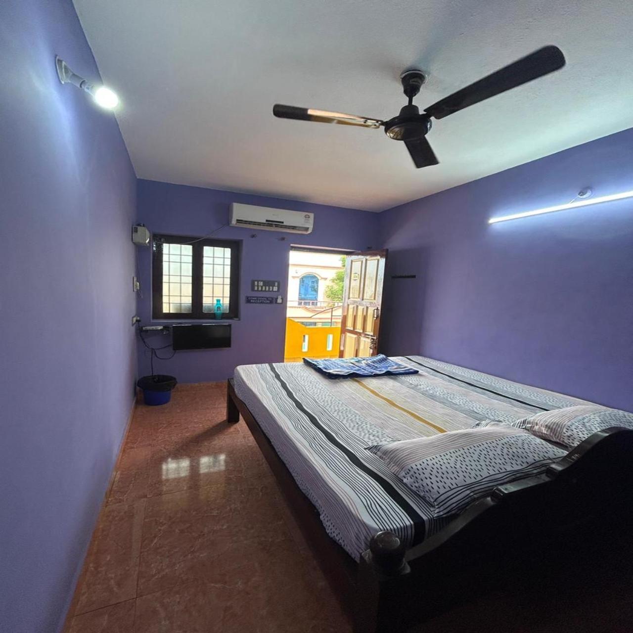 Hotel Eagle Nest Residency Kottakuppam Esterno foto