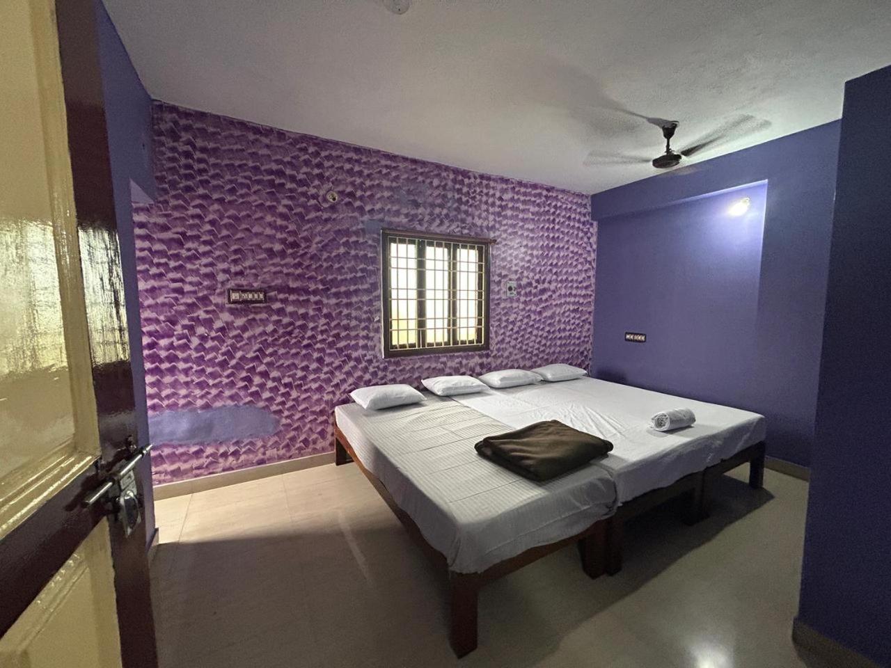 Hotel Eagle Nest Residency Kottakuppam Esterno foto