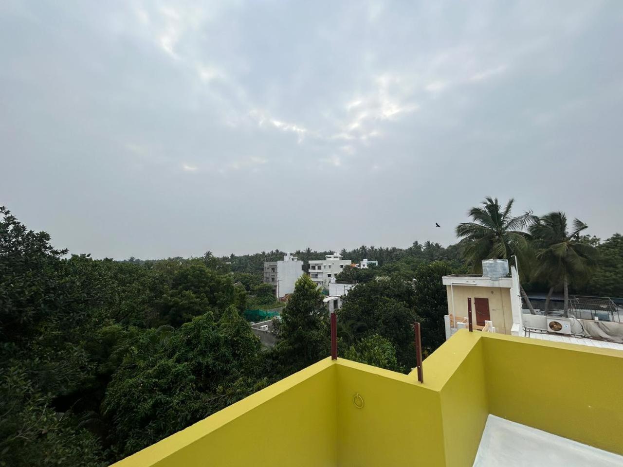 Hotel Eagle Nest Residency Kottakuppam Esterno foto
